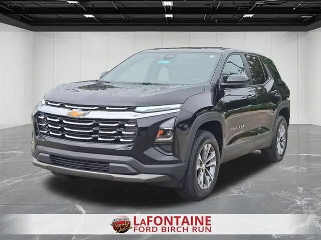 2025 Chevrolet Equinox LT — photo 1 of 13