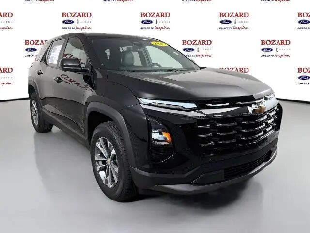 2026 Chevrolet Equinox LT — photo 1 of 13