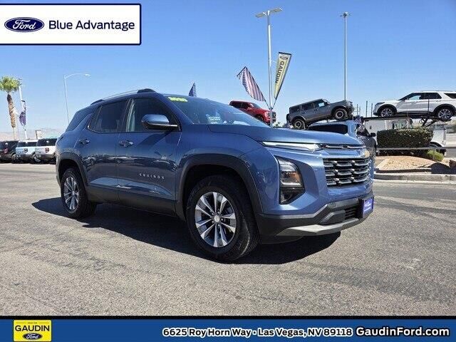 2025 Chevrolet Equinox LT — photo 1 of 1