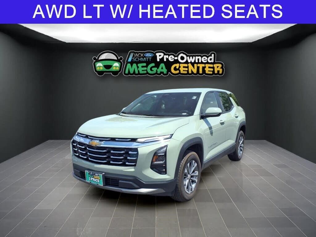 2026 Chevrolet Equinox LT — photo 1 of 1