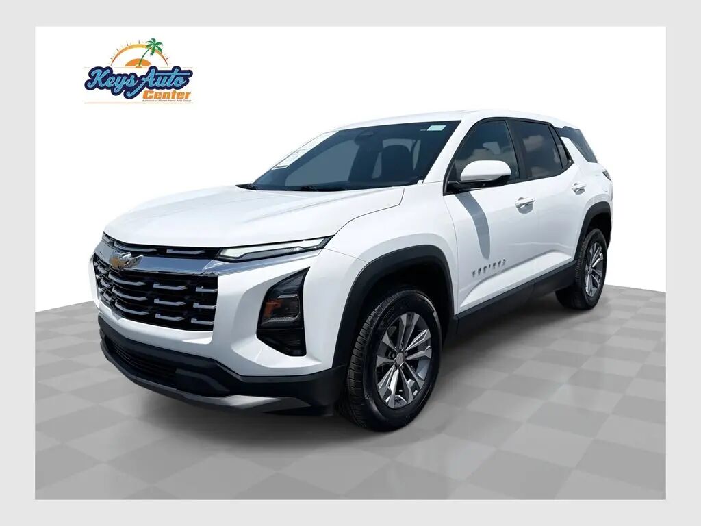2025 Chevrolet Equinox LT — photo 1 of 13