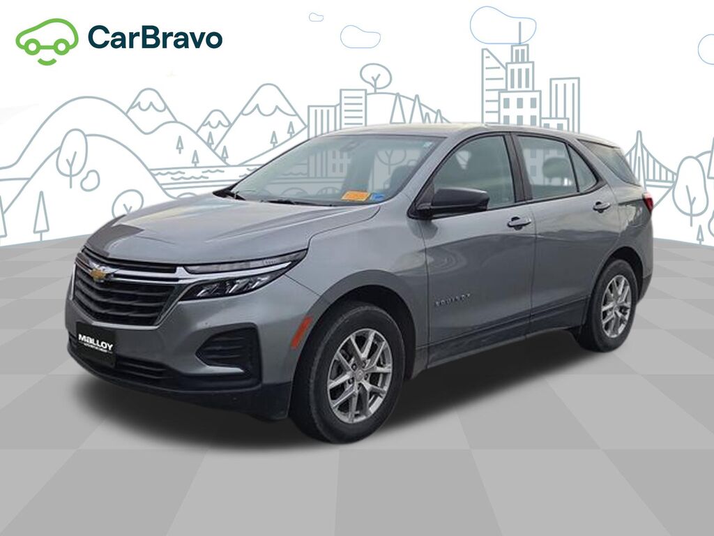 2023 Chevrolet Equinox LS — photo 1 of 6