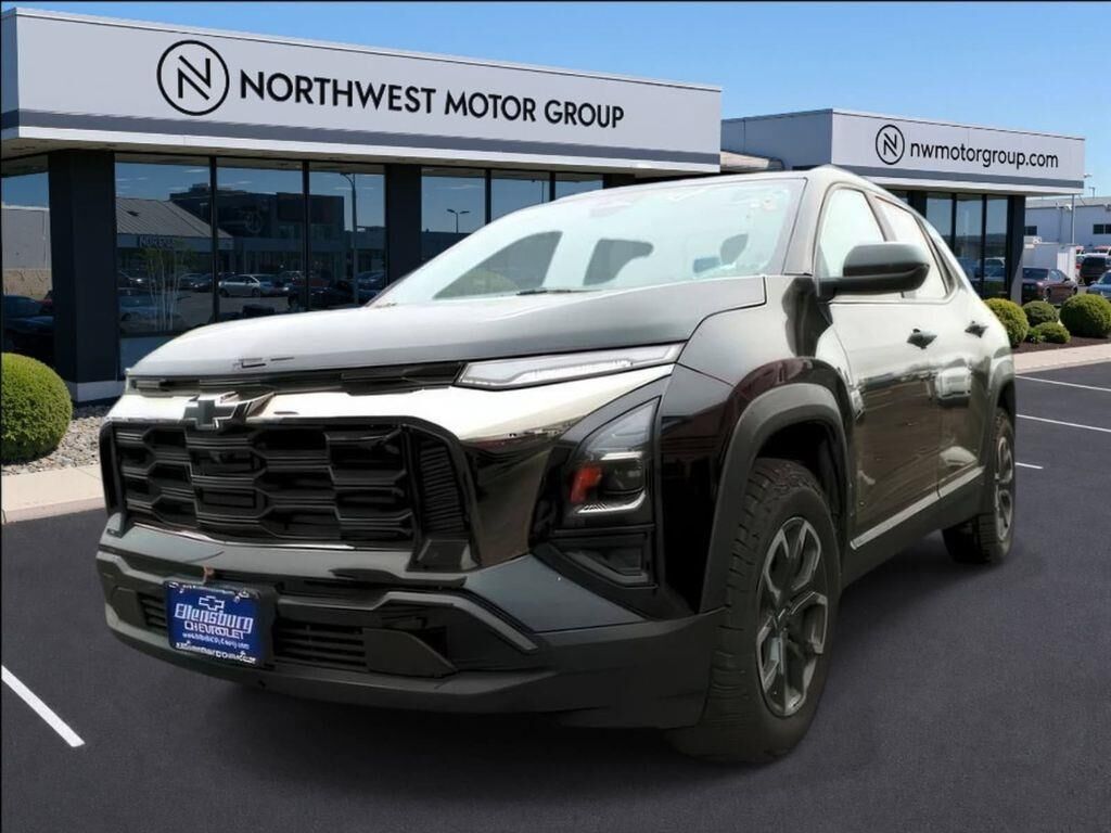 2025 Chevrolet Equinox ACTIV — photo 1 of 13