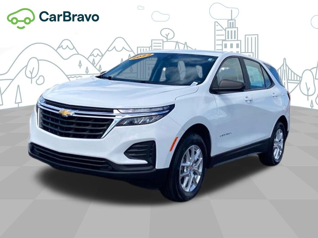 2022 Chevrolet Equinox LS — photo 1 of 7