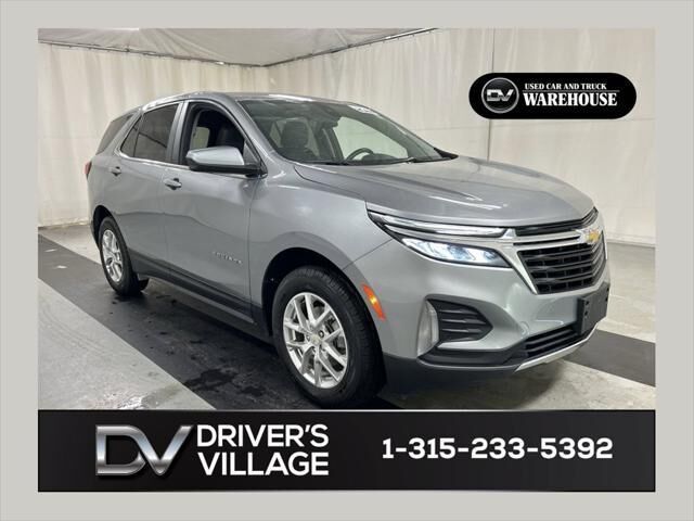 2024 Chevrolet Equinox LT — photo 1 of 13