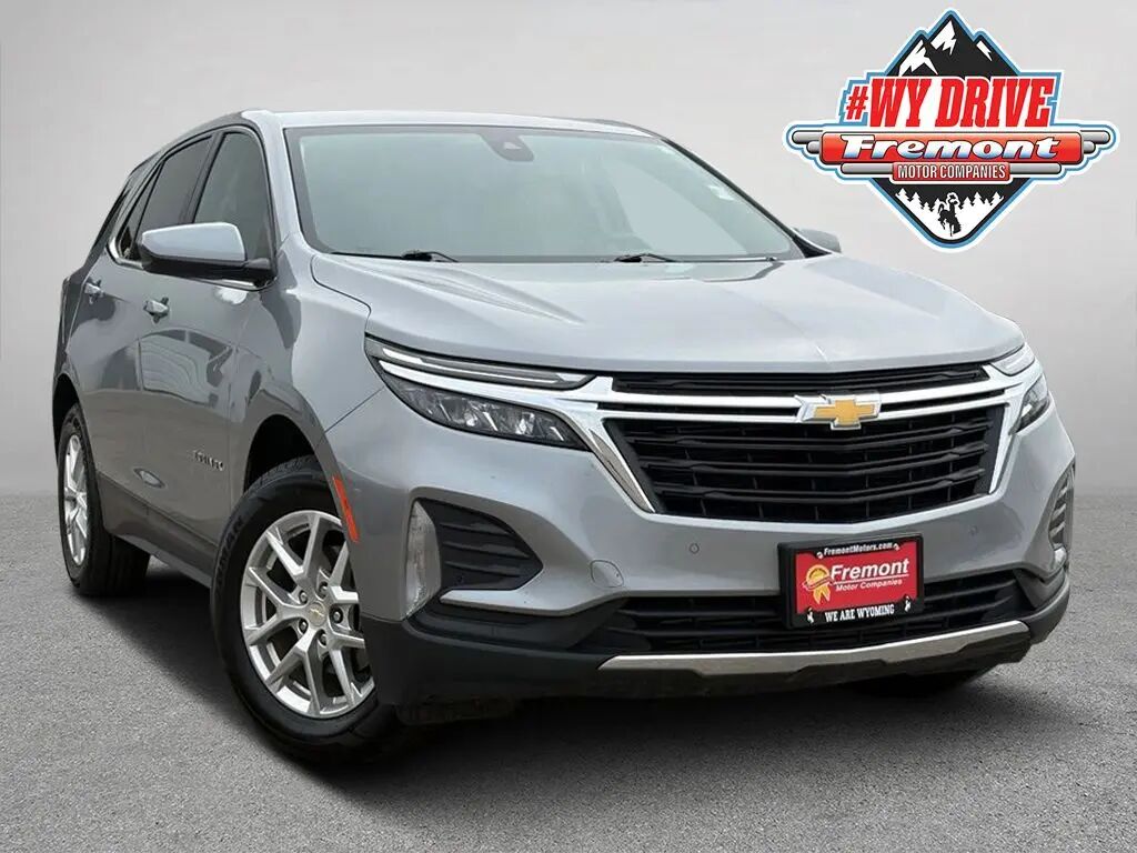 2024 Chevrolet Equinox LT — photo 1 of 26