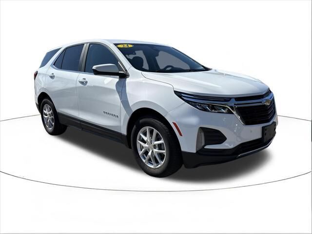 2024 Chevrolet Equinox LT — photo 1 of 13