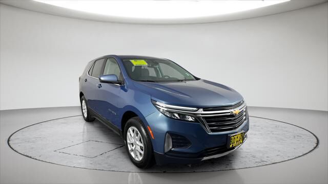 2024 Chevrolet Equinox LT — photo 1 of 13