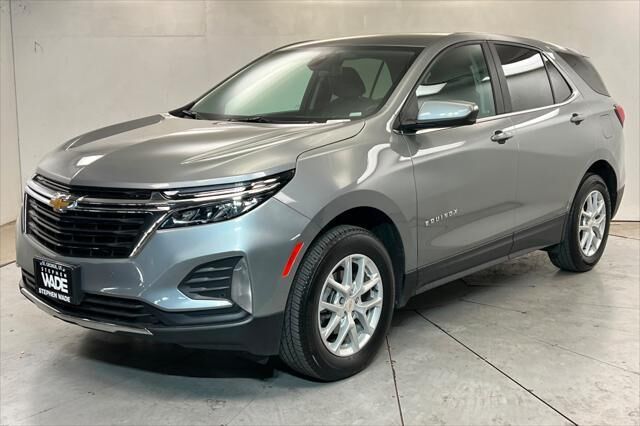 2024 Chevrolet Equinox LT — photo 1 of 13