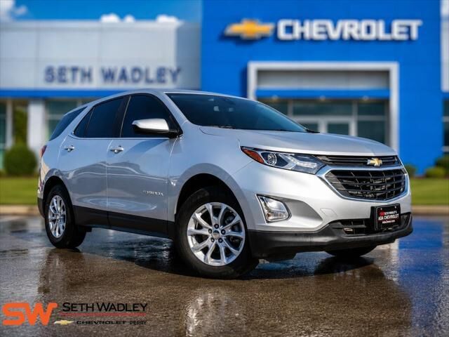 2021 Chevrolet Equinox LT — photo 1 of 13