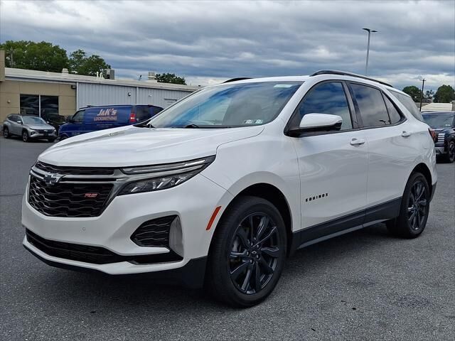 2022 Chevrolet Equinox RS — photo 1 of 13