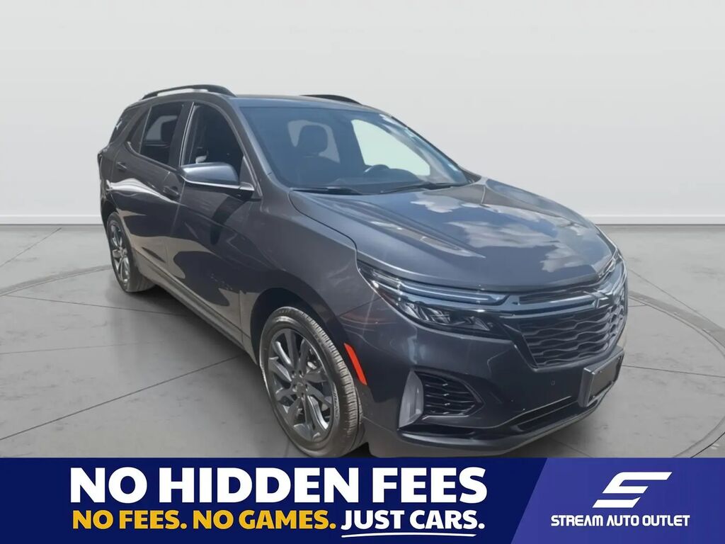 2022 Chevrolet Equinox RS — photo 1 of 13