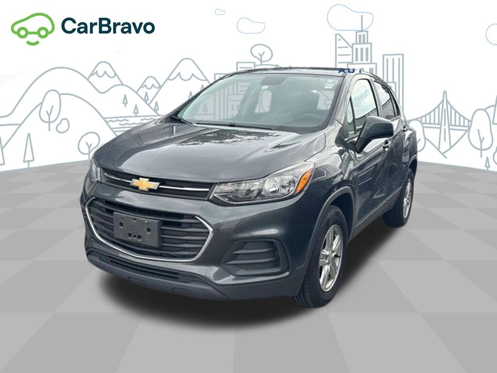 2020 Chevrolet Trax LS — photo 1 of 7