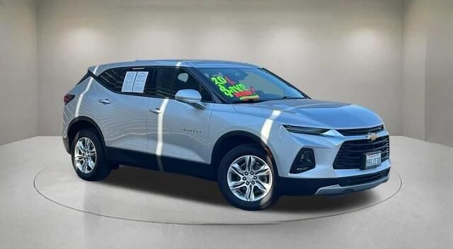 2020 Chevrolet Blazer LT — photo 1 of 1