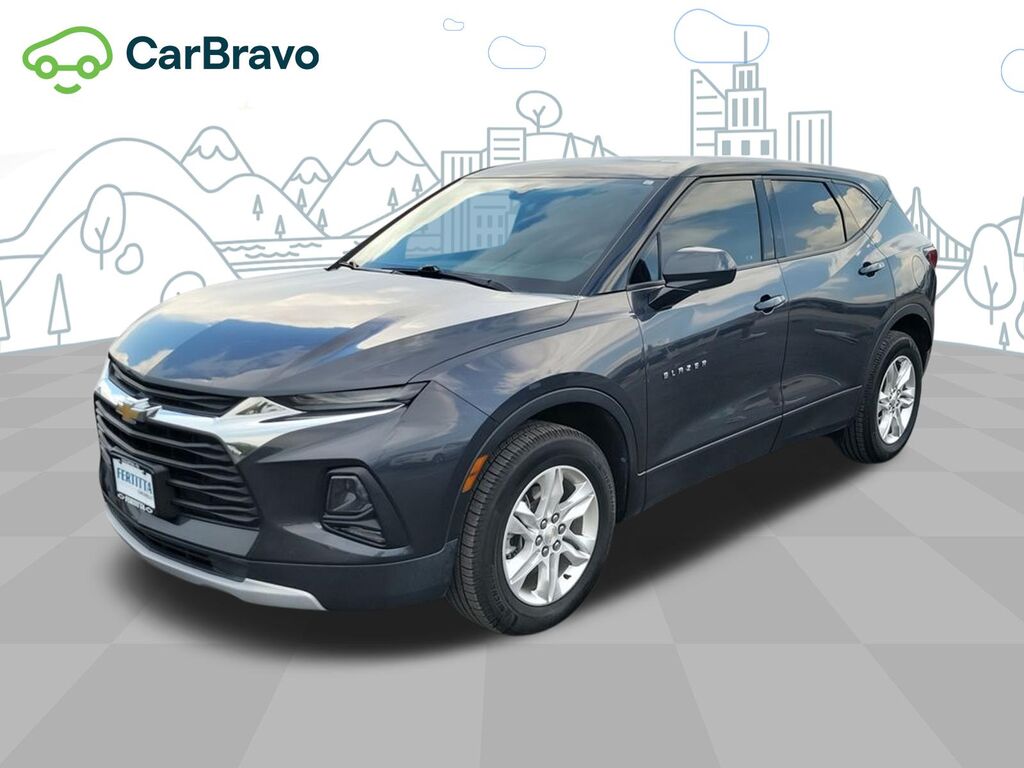 2021 Chevrolet Blazer LT — photo 1 of 7