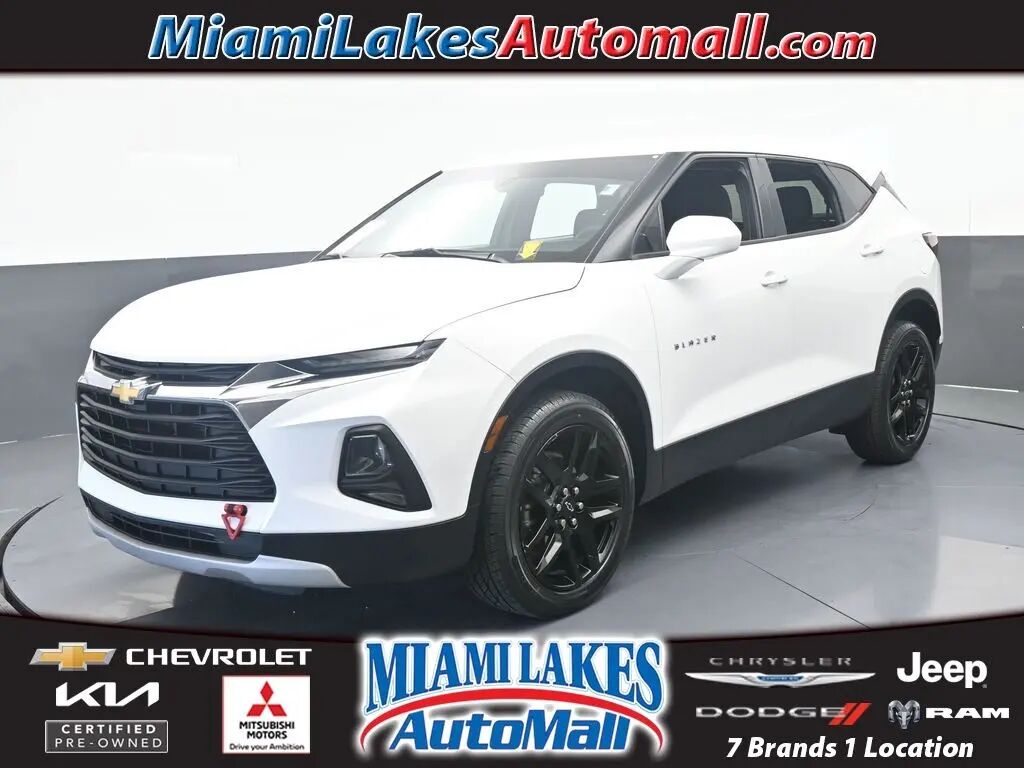 2022 Chevrolet Blazer LT — photo 1 of 13