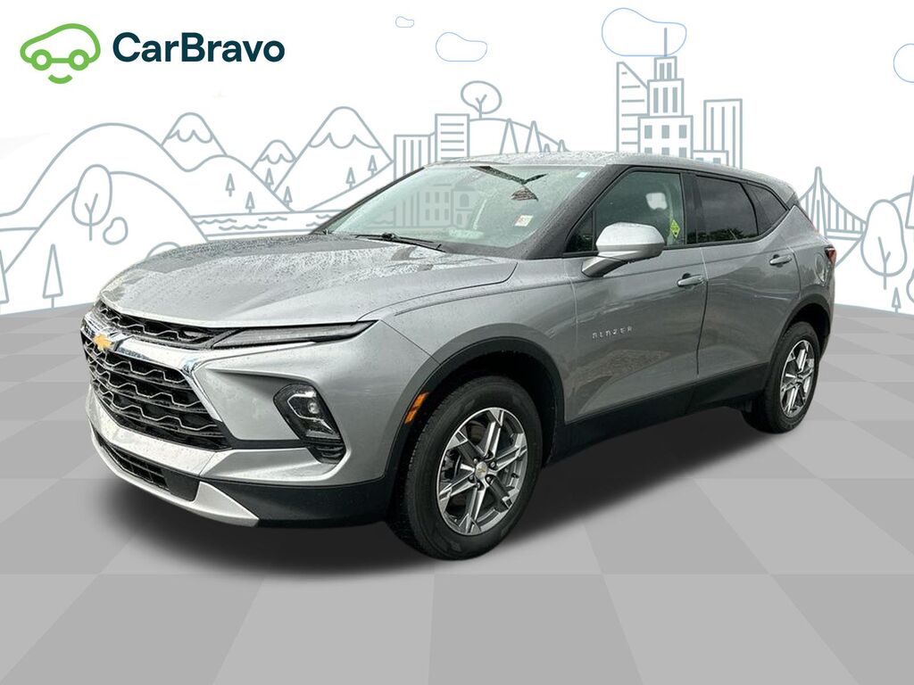 2025 Chevrolet Blazer 2LT — photo 1 of 7