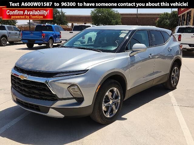 2025 Chevrolet Blazer LT