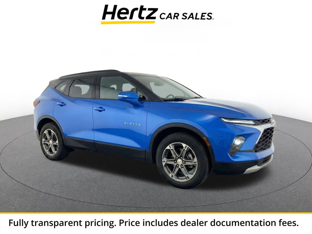 2025 Chevrolet Blazer LT — photo 1 of 1