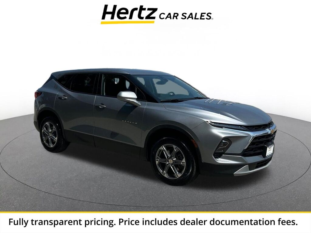 2025 Chevrolet Blazer LT — photo 1 of 1