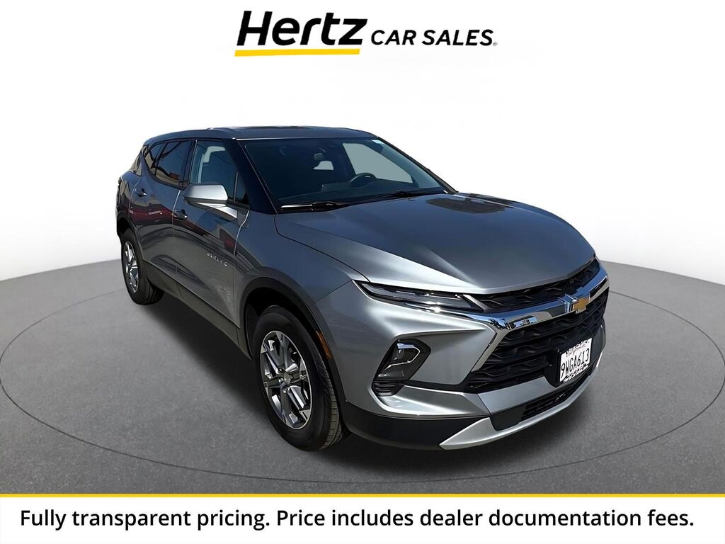 2026 Chevrolet Blazer LT — photo 1 of 11