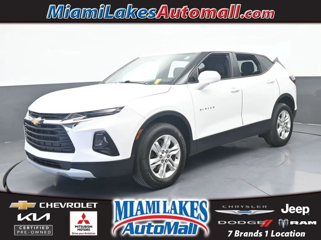 2022 Chevrolet Blazer LT — photo 1 of 13