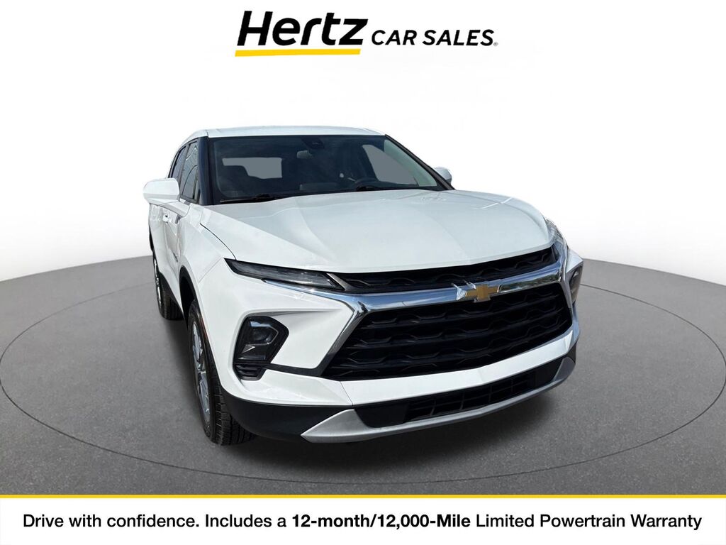 2023 Chevrolet Blazer LT — photo 1 of 11