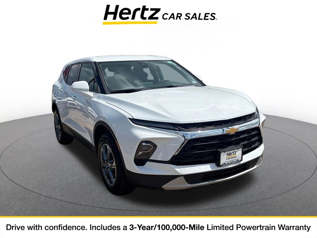 2025 Chevrolet Blazer LT — photo 1 of 1