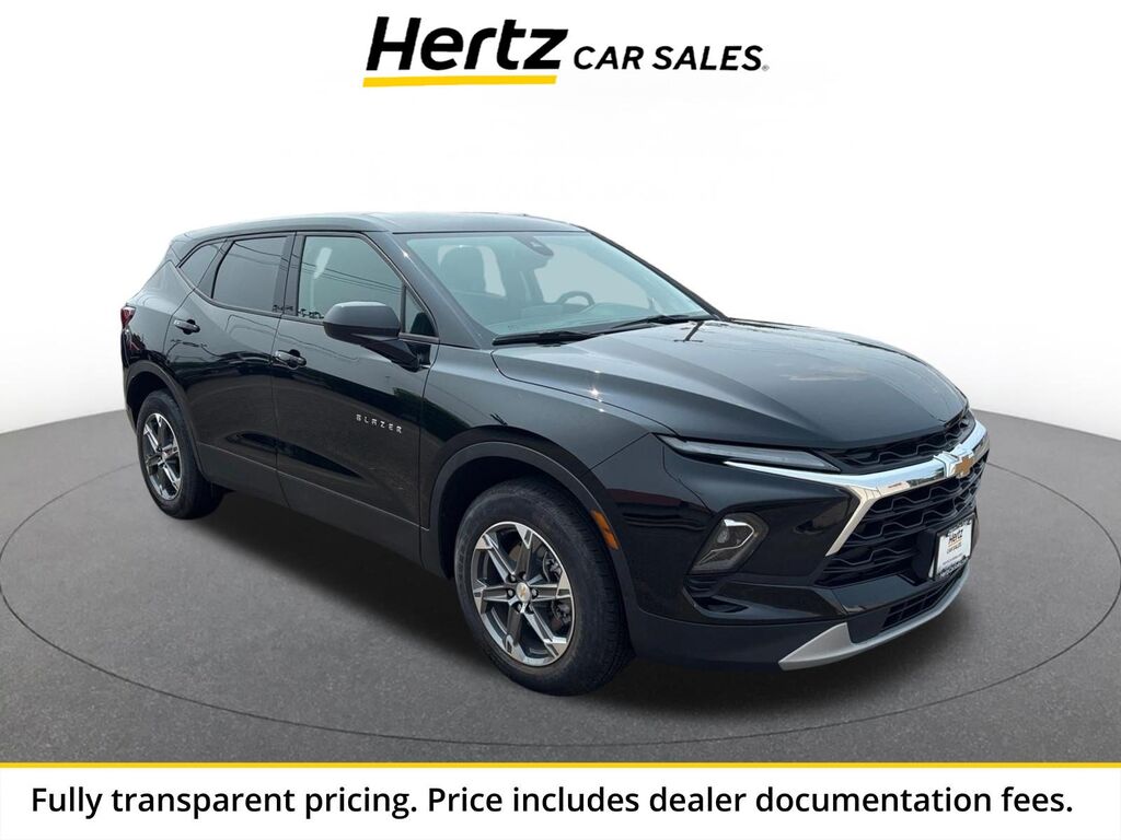 2025 Chevrolet Blazer LT — photo 1 of 1