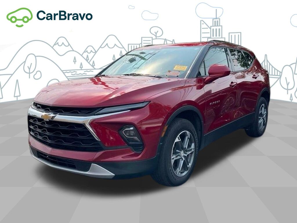 2024 Chevrolet Blazer 2LT — photo 1 of 7