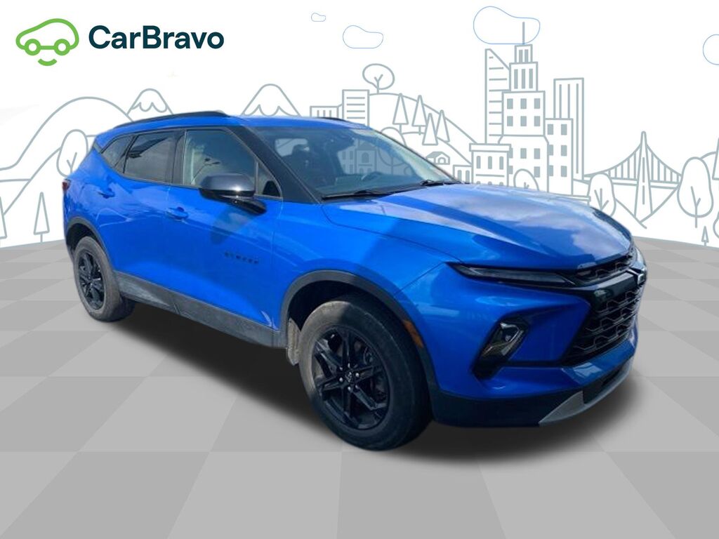 2024 Chevrolet Blazer 2LT — photo 1 of 7
