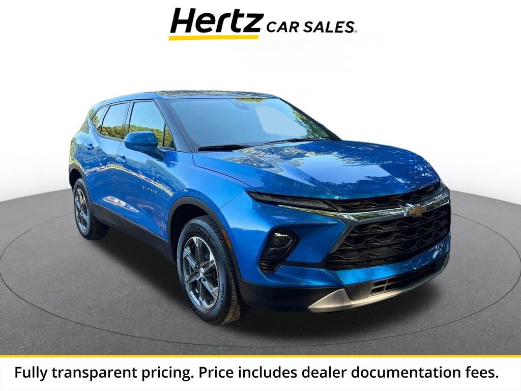 2025 Chevrolet Blazer LT — photo 1 of 1