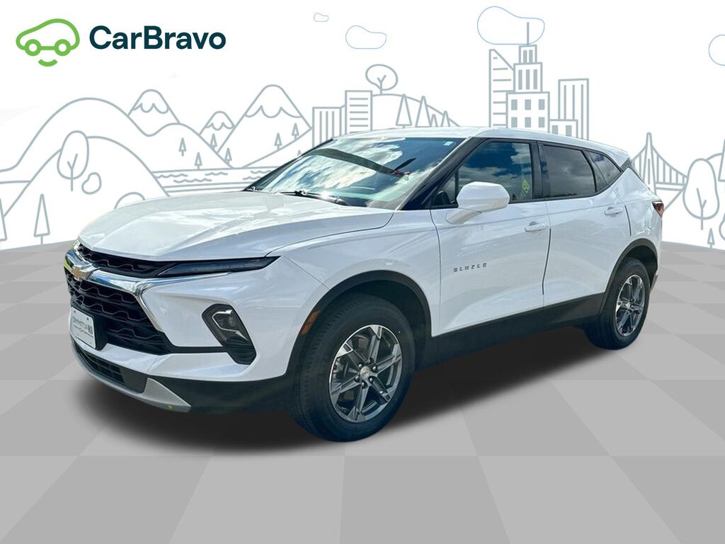 2025 Chevrolet Blazer 2LT — photo 1 of 6