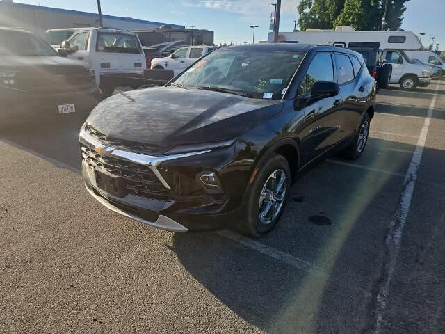 2025 Chevrolet Blazer LT