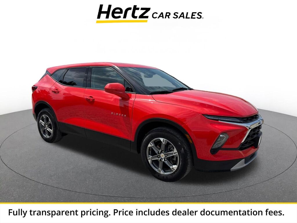 2025 Chevrolet Blazer LT — photo 1 of 1
