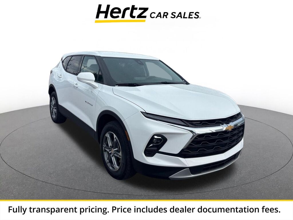 2026 Chevrolet Blazer LT — photo 1 of 11