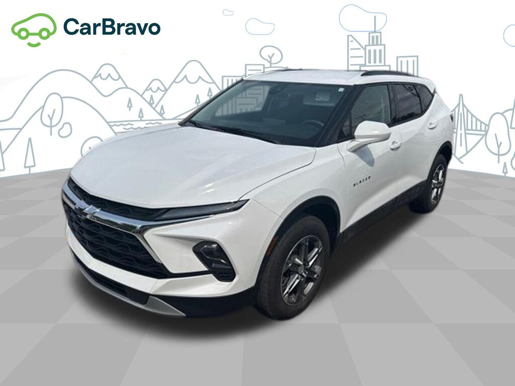 2024 Chevrolet Blazer 2LT — photo 1 of 6