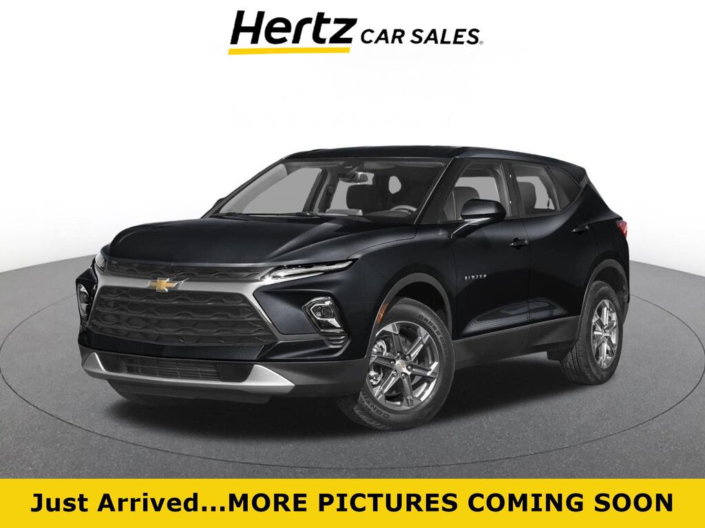 2025 Chevrolet Blazer LT — photo 1 of 1