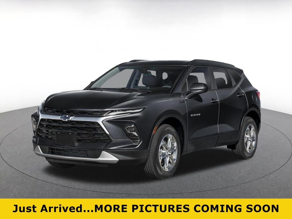 2026 Chevrolet Blazer LT — photo 1 of 2