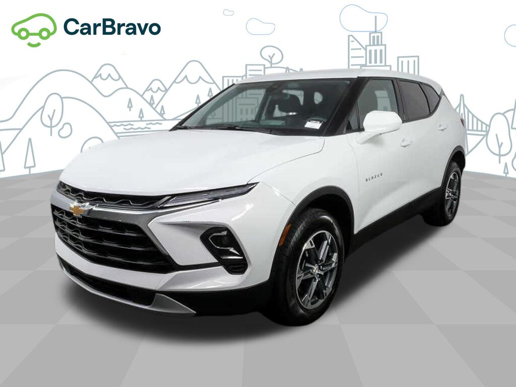 2025 Chevrolet Blazer 2LT — photo 1 of 7