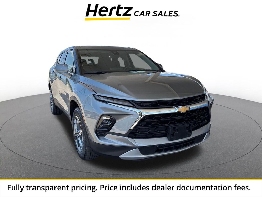 2025 Chevrolet Blazer LT — photo 1 of 1