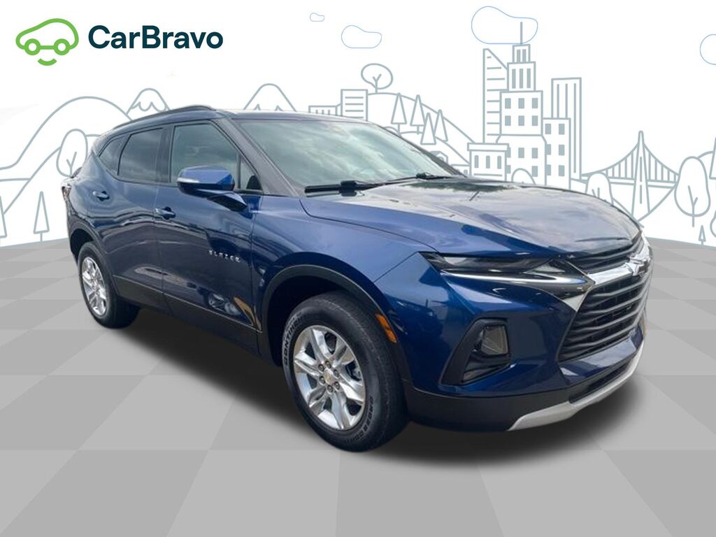 2022 Chevrolet Blazer LT — photo 1 of 3