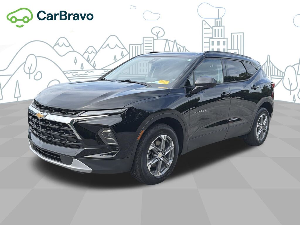 2023 Chevrolet Blazer 2LT — photo 1 of 7