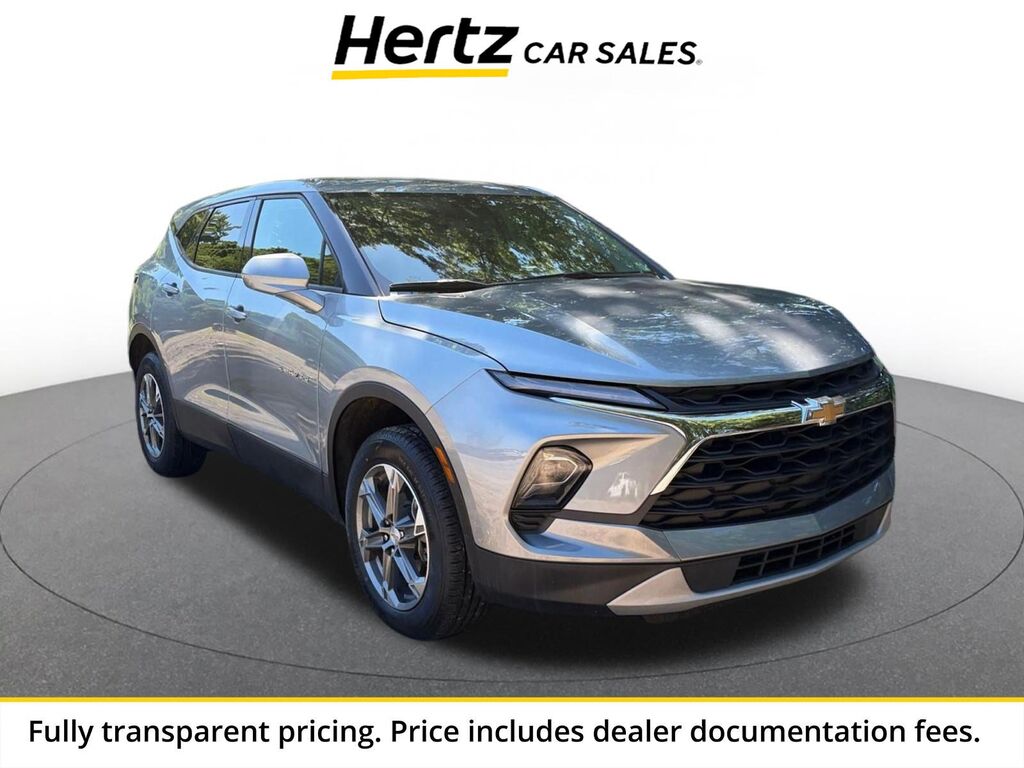 2025 Chevrolet Blazer LT — photo 1 of 1