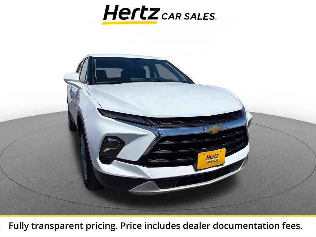 2025 Chevrolet Blazer LT — photo 1 of 1