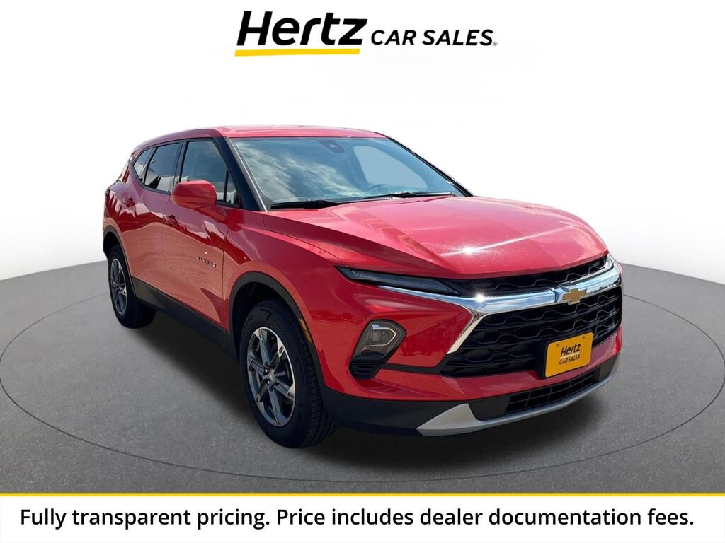 2025 Chevrolet Blazer LT — photo 1 of 1