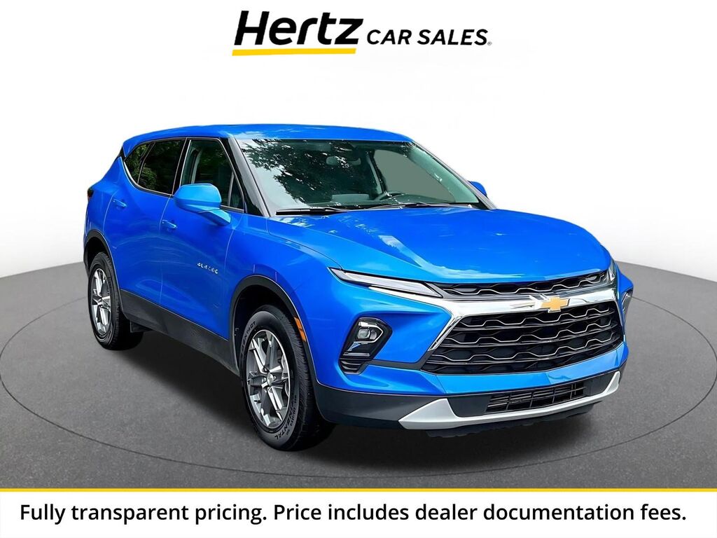 2025 Chevrolet Blazer LT — photo 1 of 1