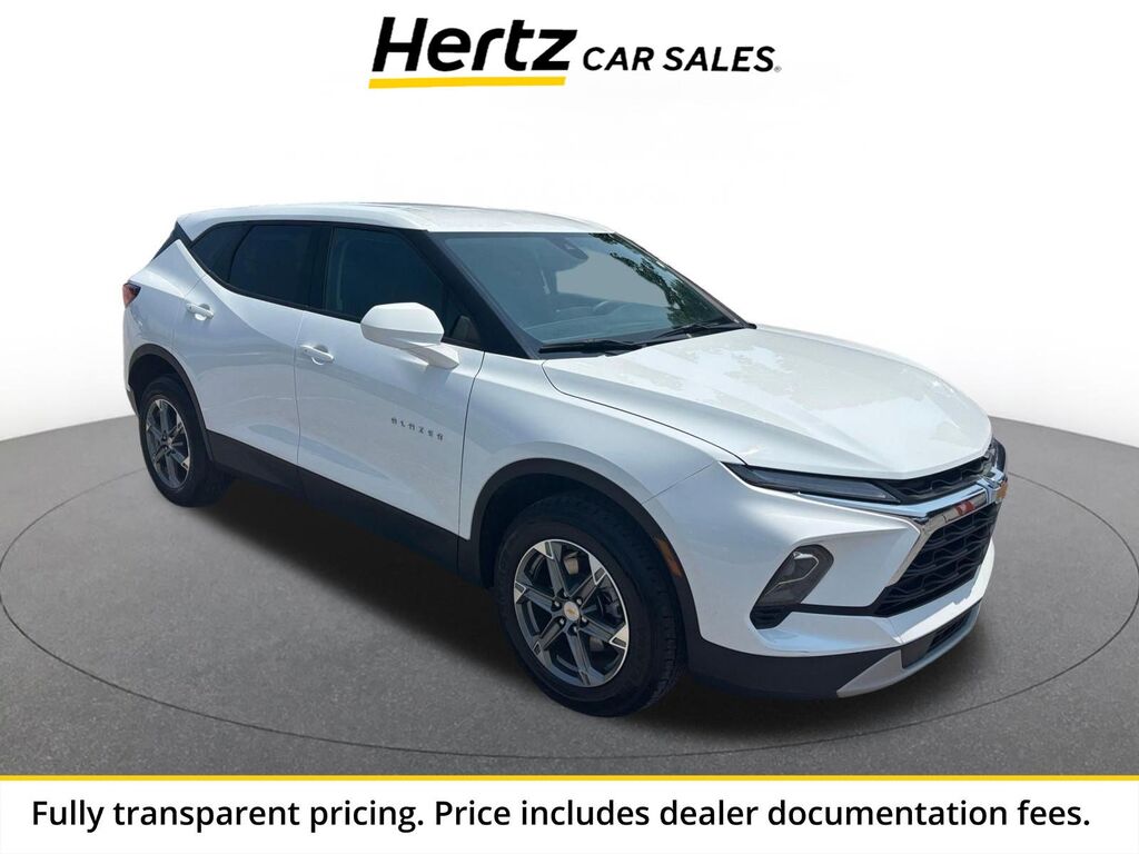 2025 Chevrolet Blazer LT — photo 1 of 1