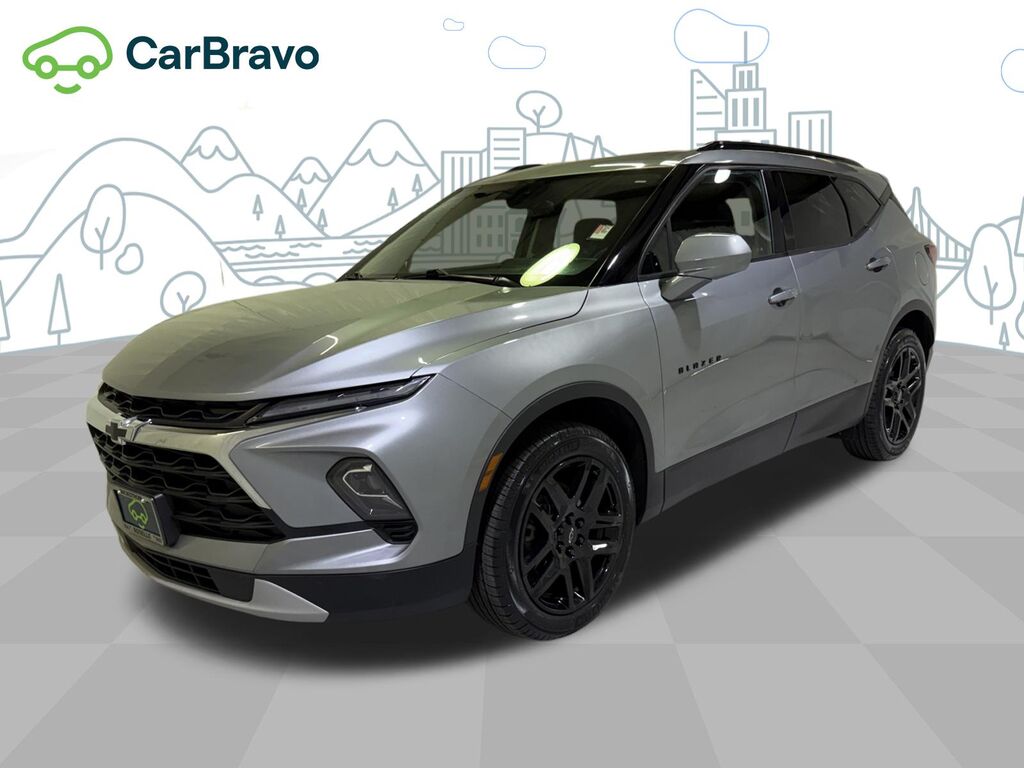 2023 Chevrolet Blazer 2LT — photo 1 of 7