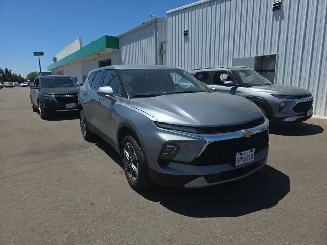 2025 Chevrolet Blazer LT